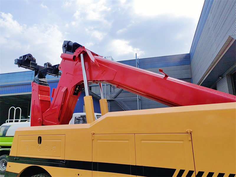 Howo 4x2 18T wrecker truck