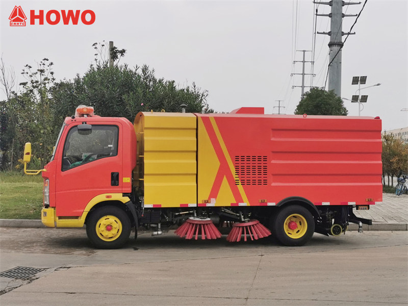 HOWO 5cbm road sweeper truck