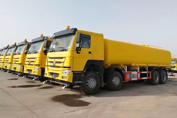 HOWO 25000L Water tanker truck manufacturer