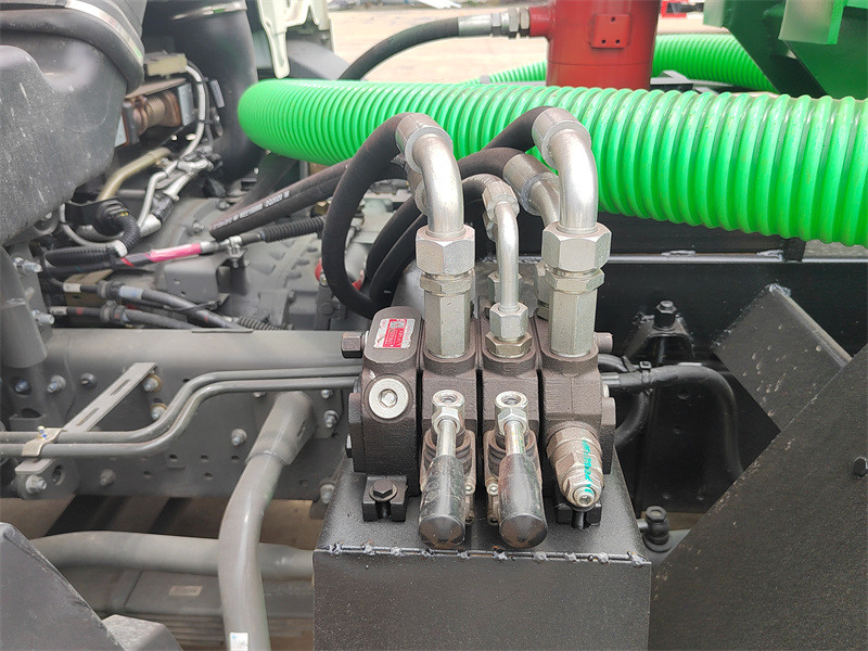 Hydraulic operation valve