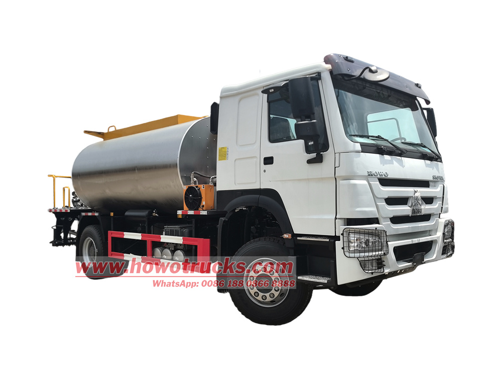 HOWO 8CBM asphalt distributor truck