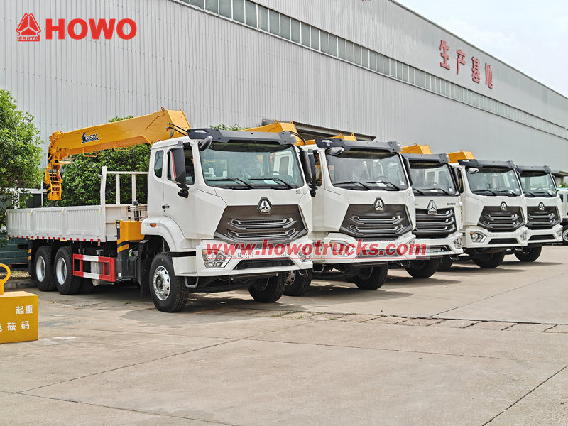 Howo NX 6x4 truck mounted crane