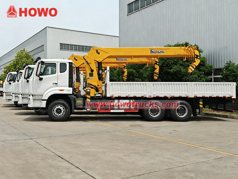 Howo 6x4 lorry mounted crane